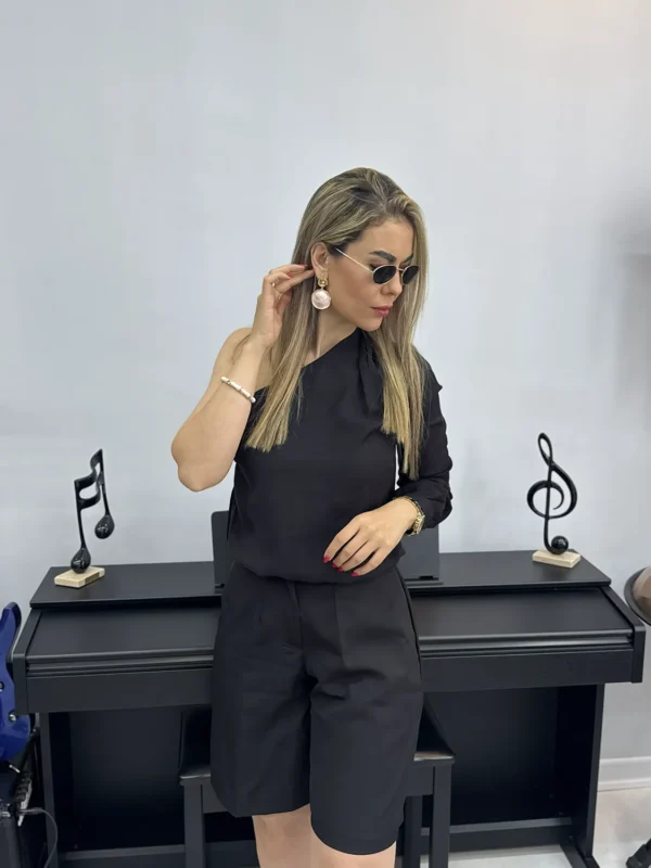 بلوز یقه رومی و شلوارک کد SA-400-1